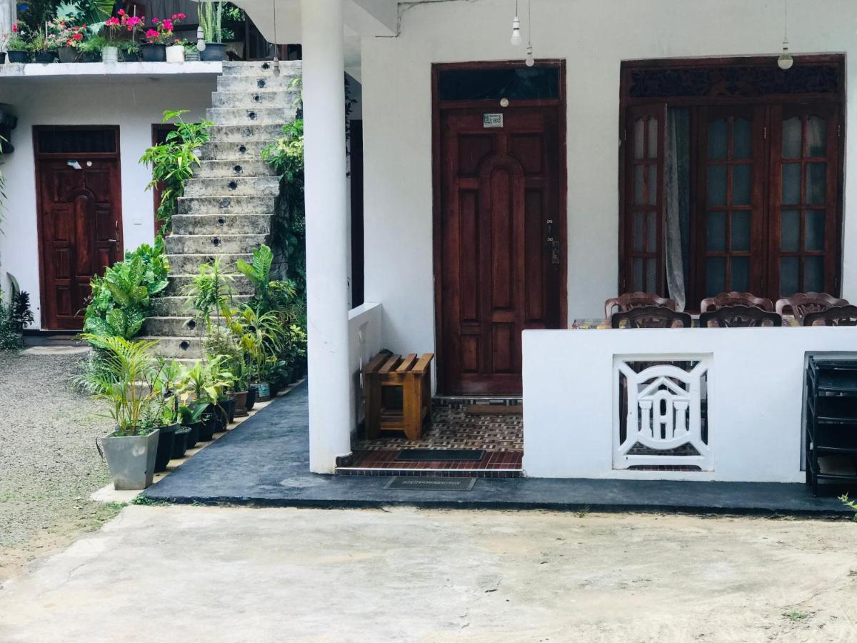 Peters Inn Ella Kültér fotó