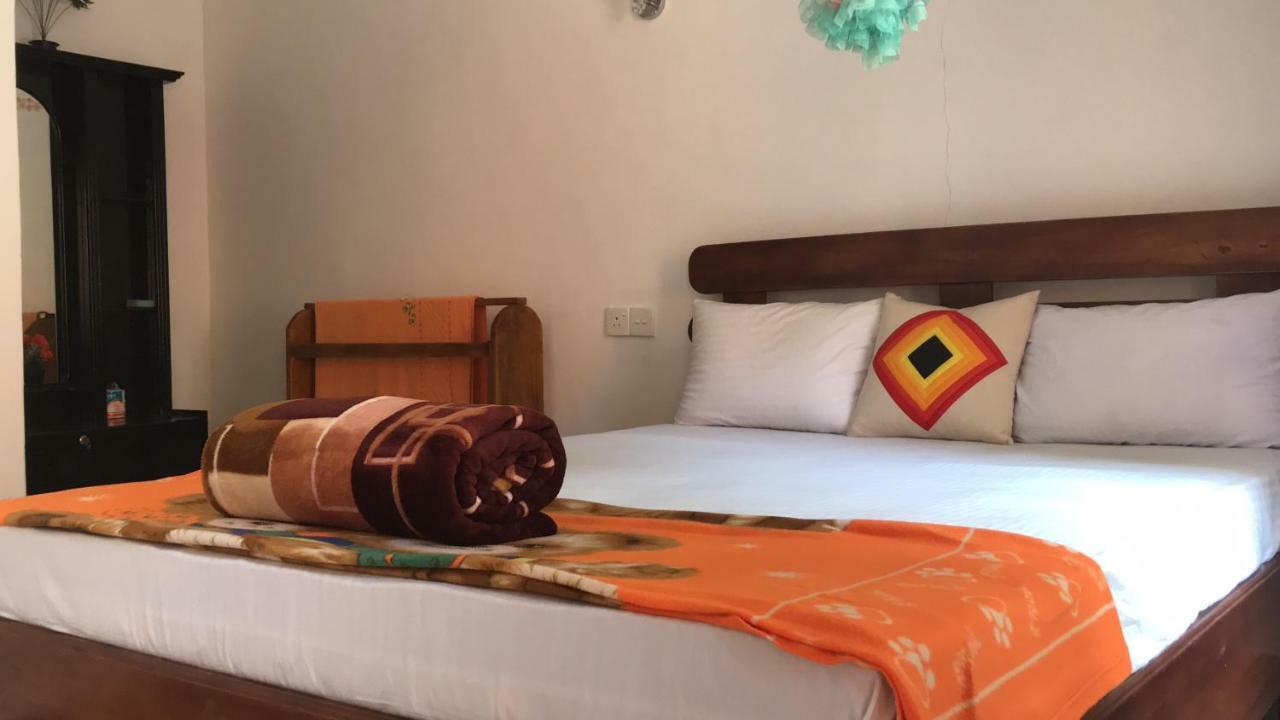Peters Inn Ella Kültér fotó